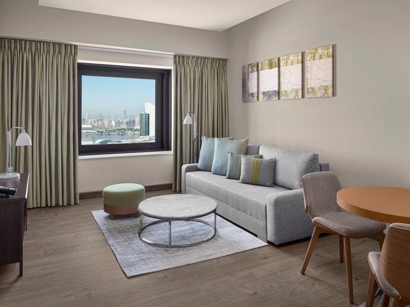 Holiday Inn Dubai Festival City 35