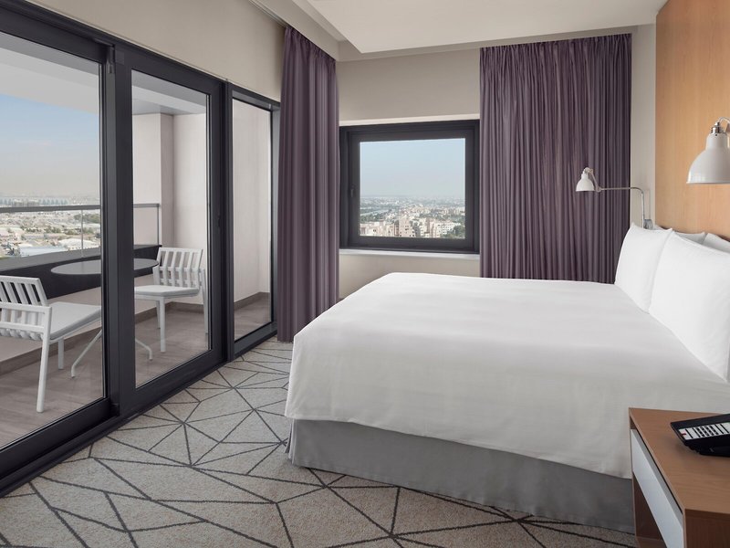 Holiday Inn Dubai Festival City 39