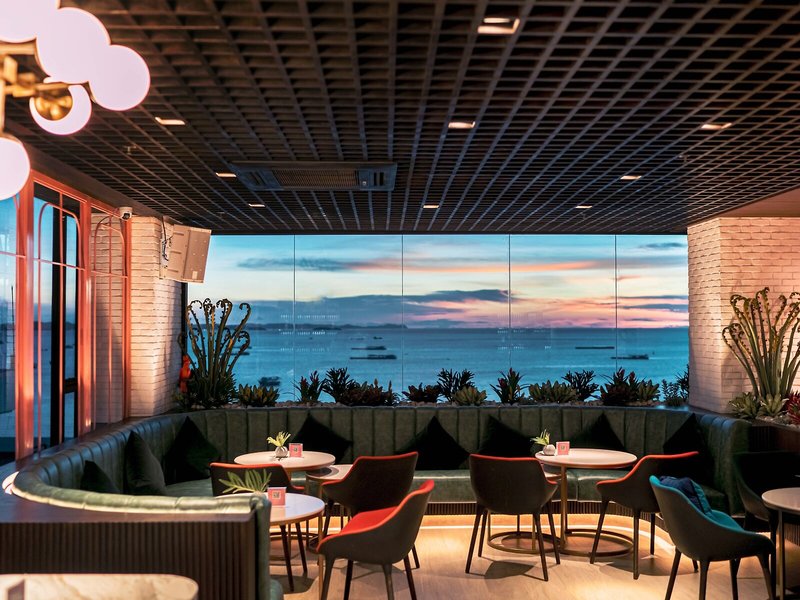 Mytt Beach Hotel Pattaya 17