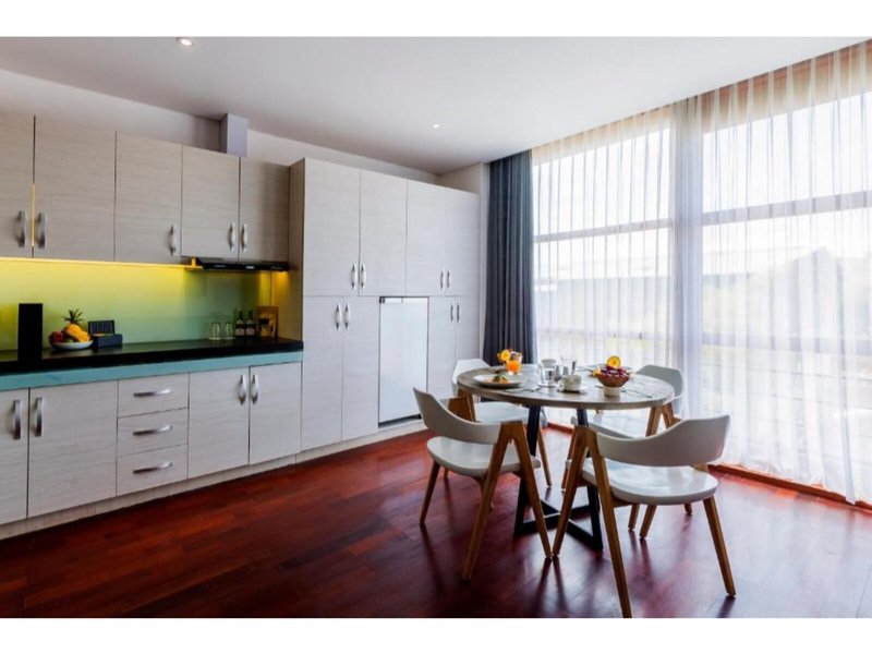 Imani Suites 8