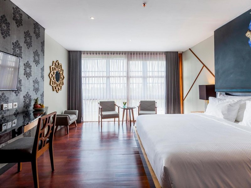 Imani Suites 16