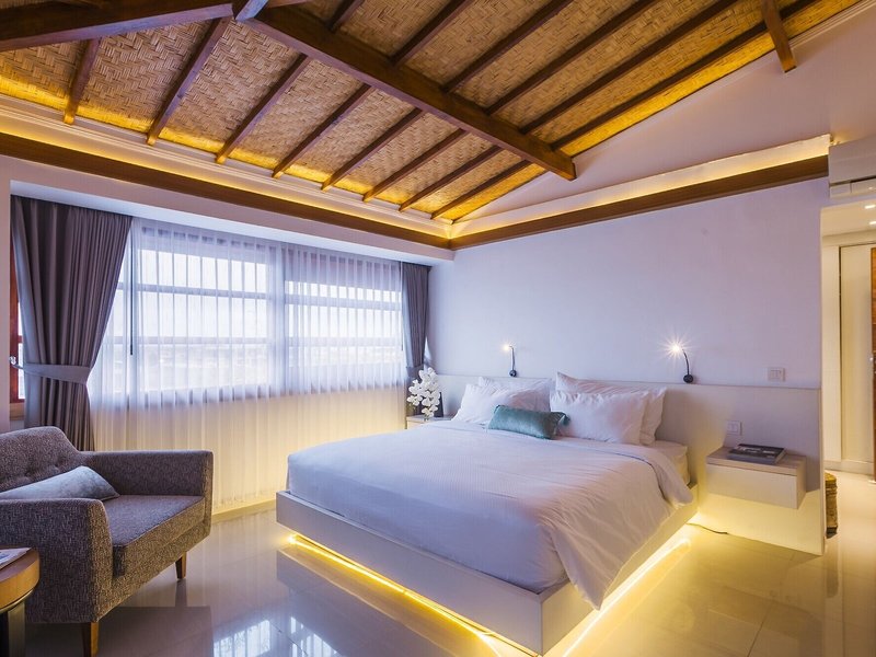 Imani Suites 19