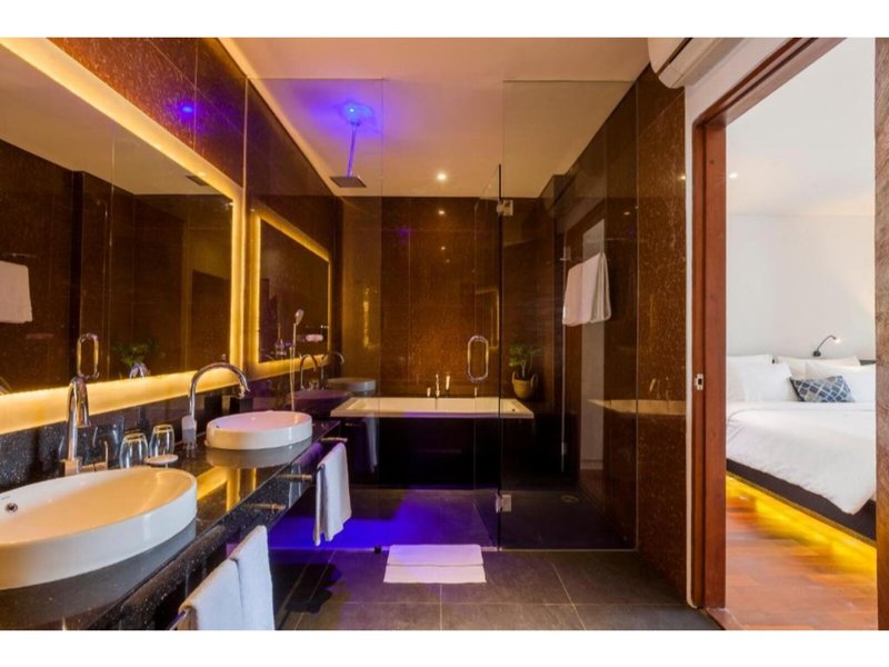 Imani Suites 22