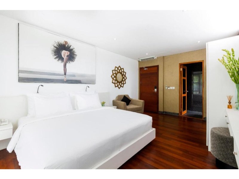 Imani Suites 24