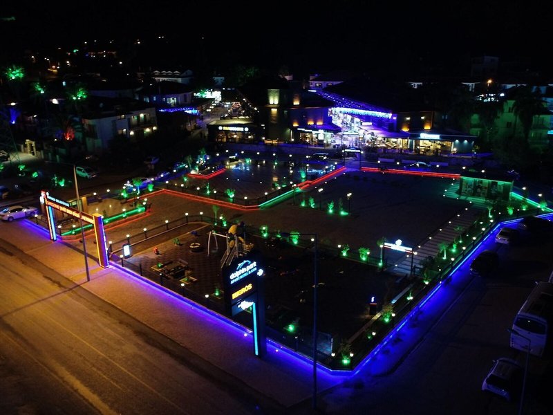 Street 61 Studio Hotel 6