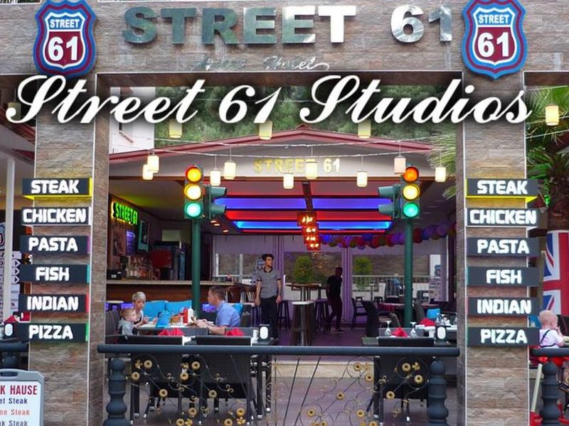 Street 61 Studio Hotel 18