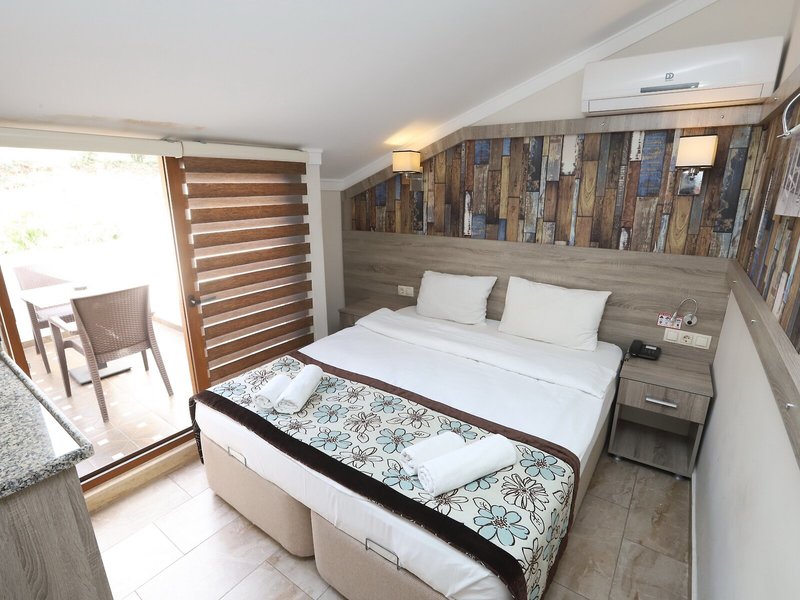 Street 61 Studio Hotel 35