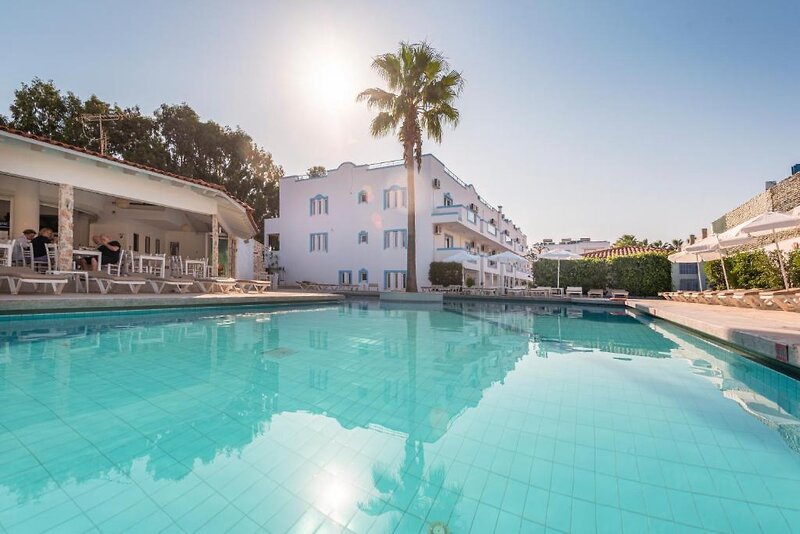 Aegean Blu Apartotel 1