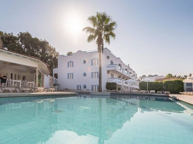 Aegean Blu Apartotel 2