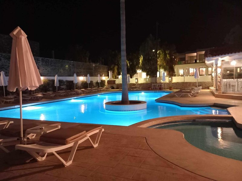 Aegean Blu Apartotel 9