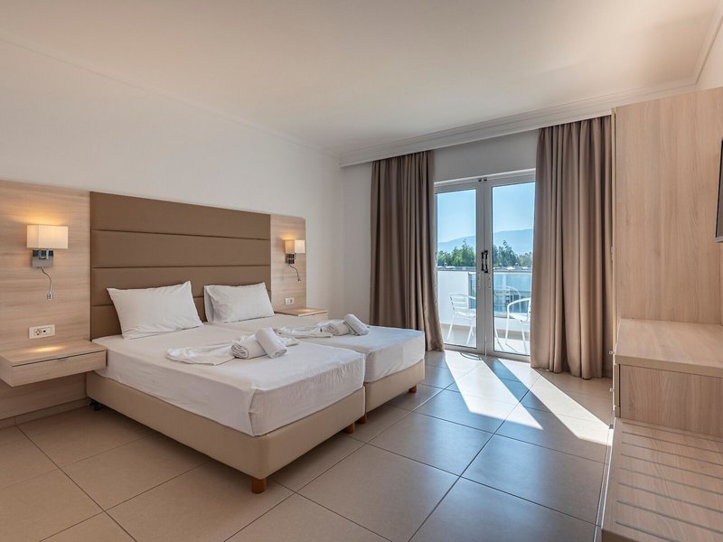 Aegean Blu Apartotel 17
