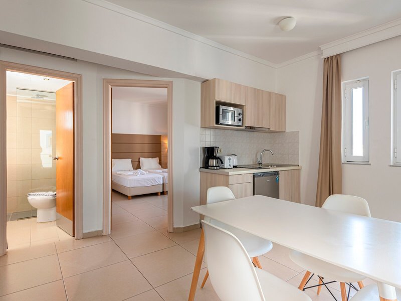 Aegean Blu Apartotel 40