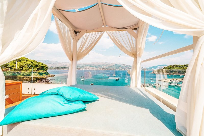 Kalamota Beach House 8