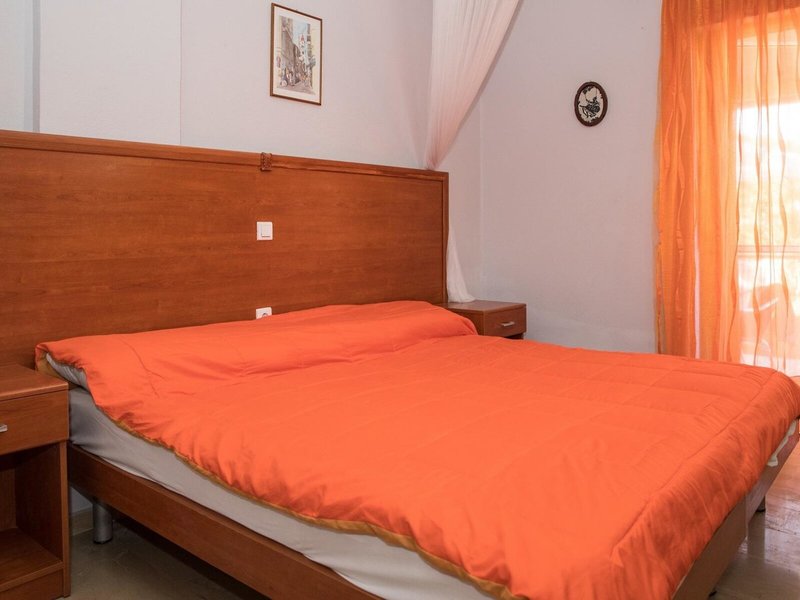 Olga Beach Apartments 20