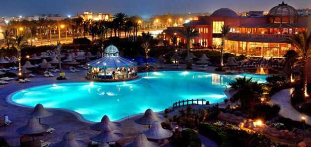 Parrotel Aqua Park Resort 2