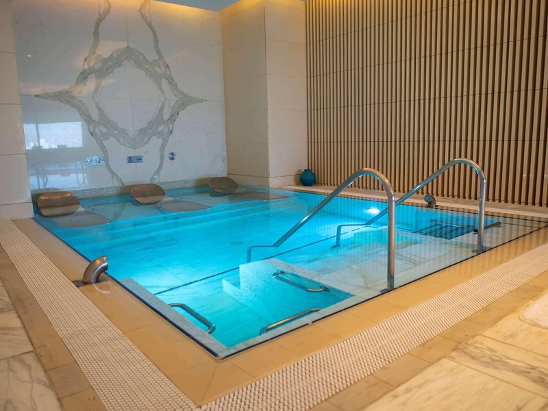 Fairmont Amman 8