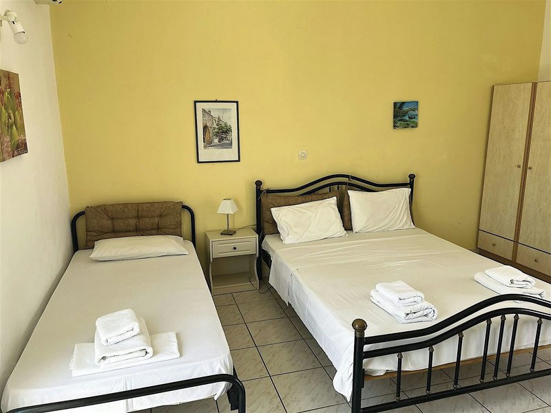 Bessie’s Village 7