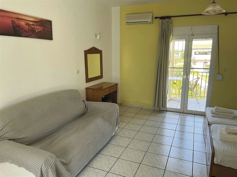 Bessie’s Village 9