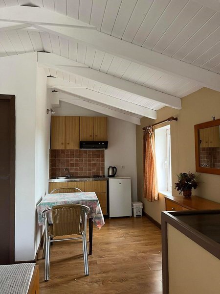 Bessie’s Village 22