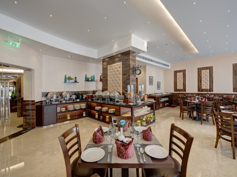 Golden Tulip Al Barsha 25