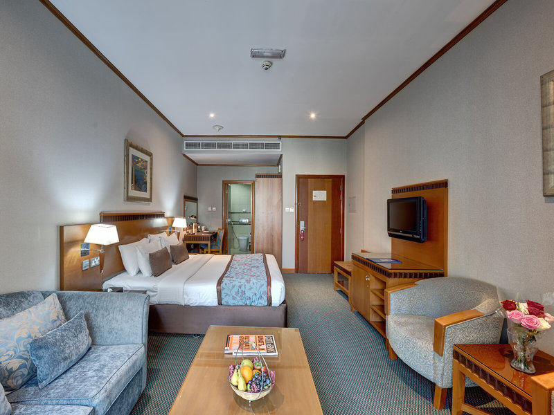 Golden Tulip Al Barsha 48
