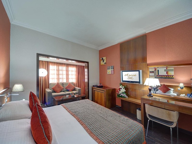 Ascot Hotel 7