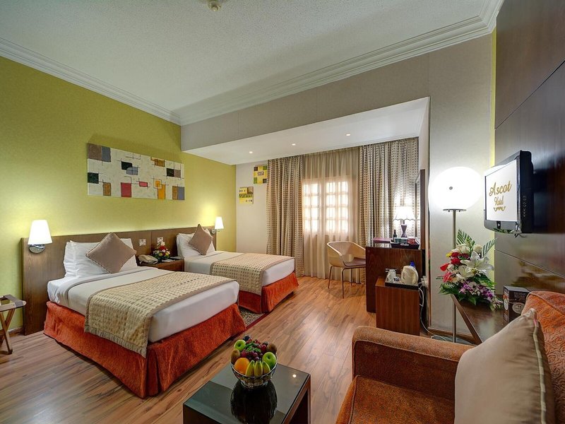 Ascot Hotel 21