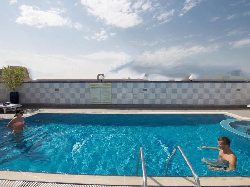 Comfort Inn Hotel Dubai 2