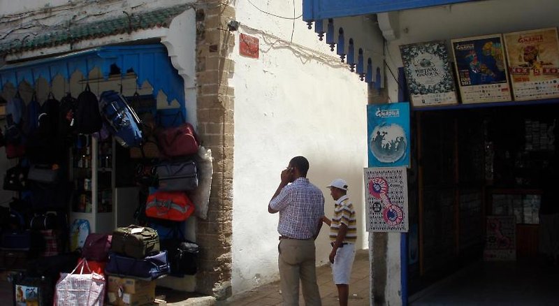 Dar Karam