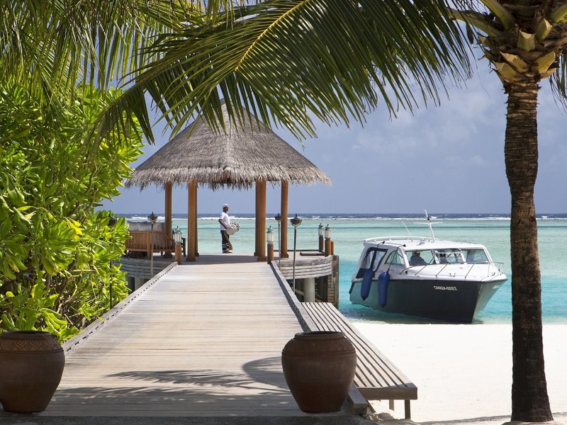 Anantara Dhigu Resort & Spa 2