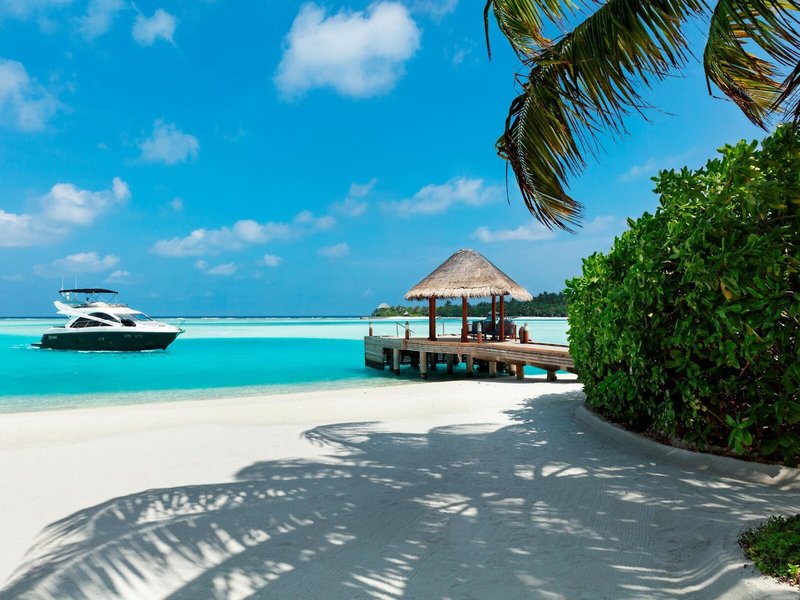 Anantara Dhigu Resort & Spa 7