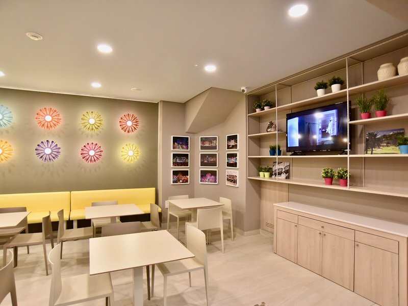 Hotel Dona Luisa 11