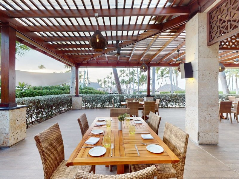 Hideaway at Royalton Punta Cana 11