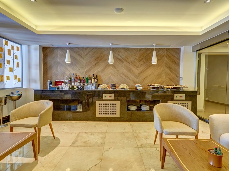 Hideaway at Royalton Punta Cana 14