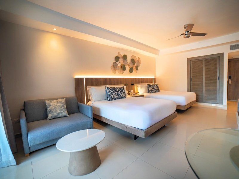 Hideaway at Royalton Punta Cana 40