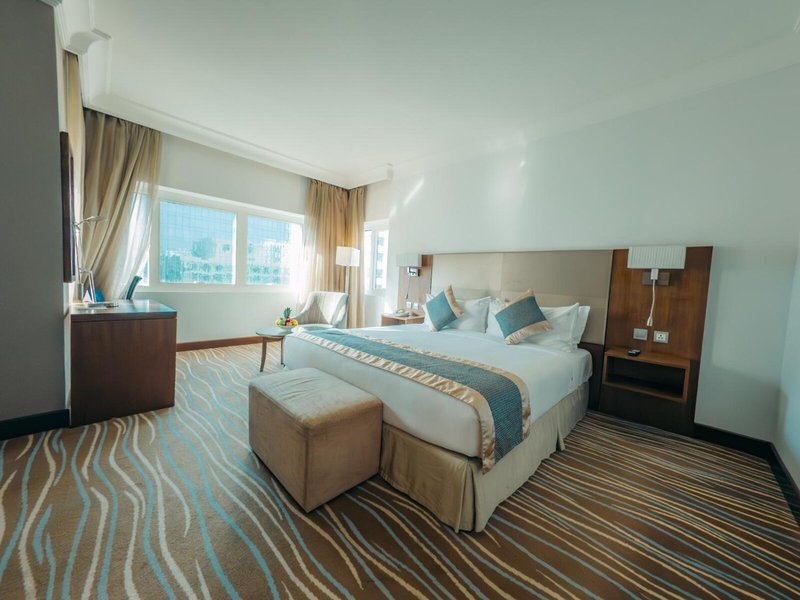 Holiday Inn Abu Dhabi Downtown 32