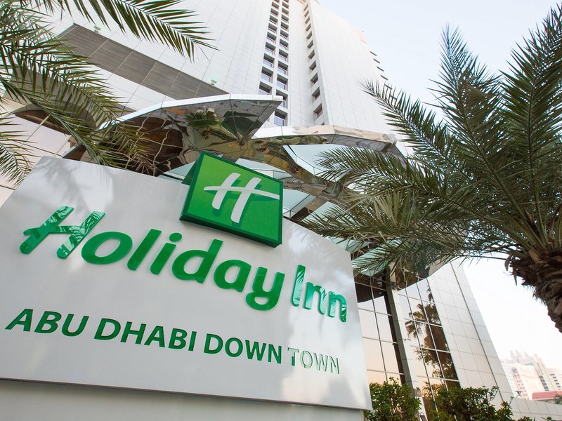 Holiday Inn Abu Dhabi Downtown 1
