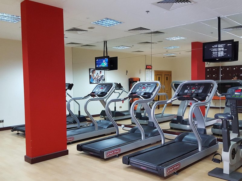 Holiday Inn Abu Dhabi Downtown 16