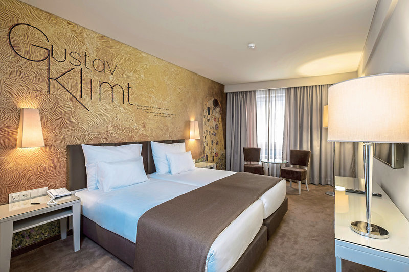 Vila Galé Porto Ribeira 6