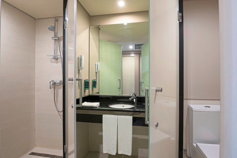 Vila Galé Porto Ribeira 9