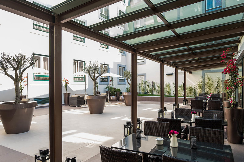 Vila Galé Porto Ribeira 9