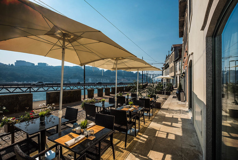 Vila Galé Porto Ribeira 11