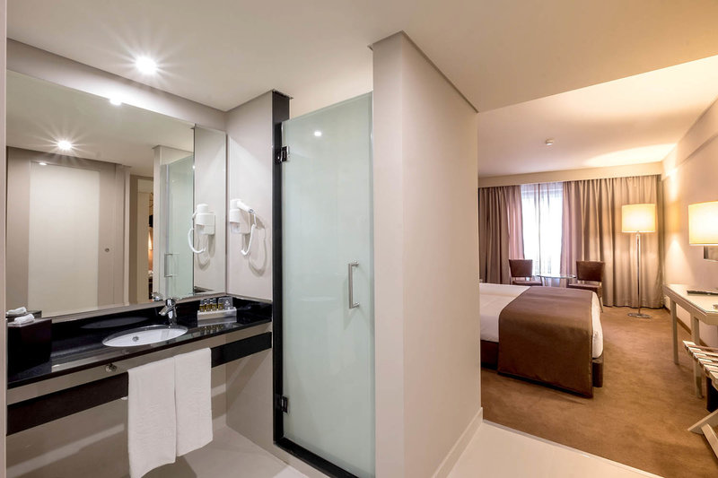 Vila Galé Porto Ribeira 16