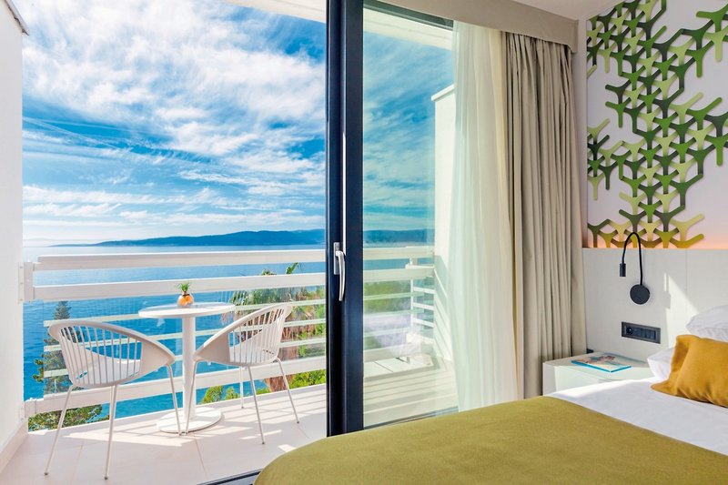 Bluesun Berulia 18
