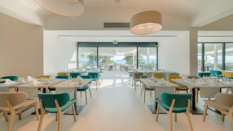 Bluesun Berulia 33