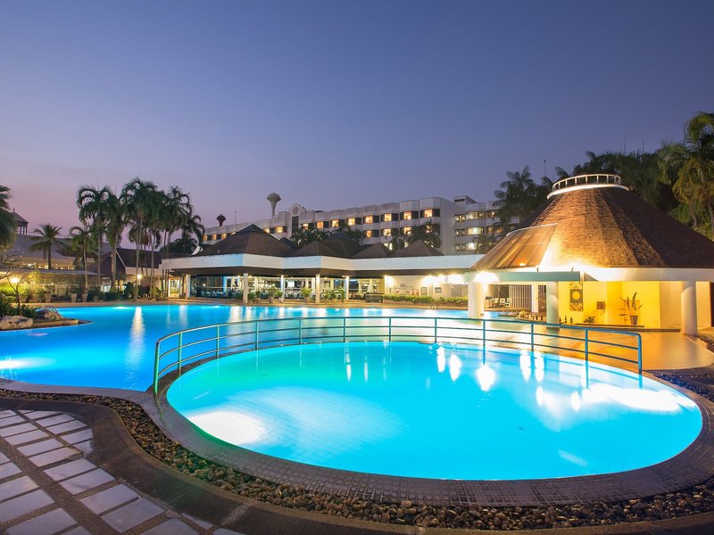 Amarin Lagoon 10