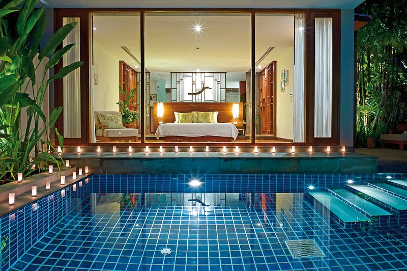 The Sarojin 18