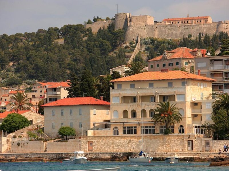 Villa Dalmacija Hotel & Beach Lodge 2