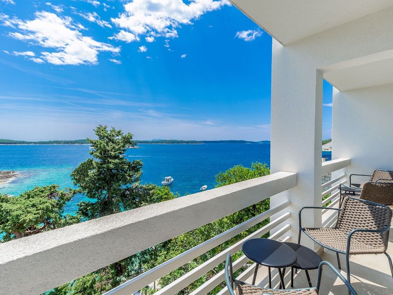 Villa Dalmacija Hotel & Beach Lodge 3