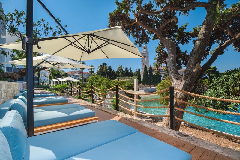 Beach Bay Hvar Hotel 1